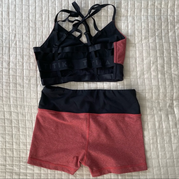 Titika Sports Bra and Shorts set size 2 - Picture 2 of 6